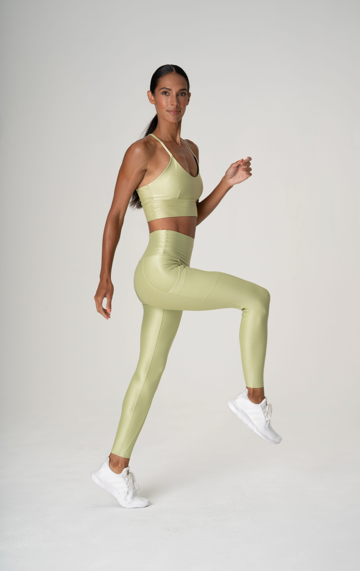 Paloma Pocket Legging  Muted Green – coco on the go